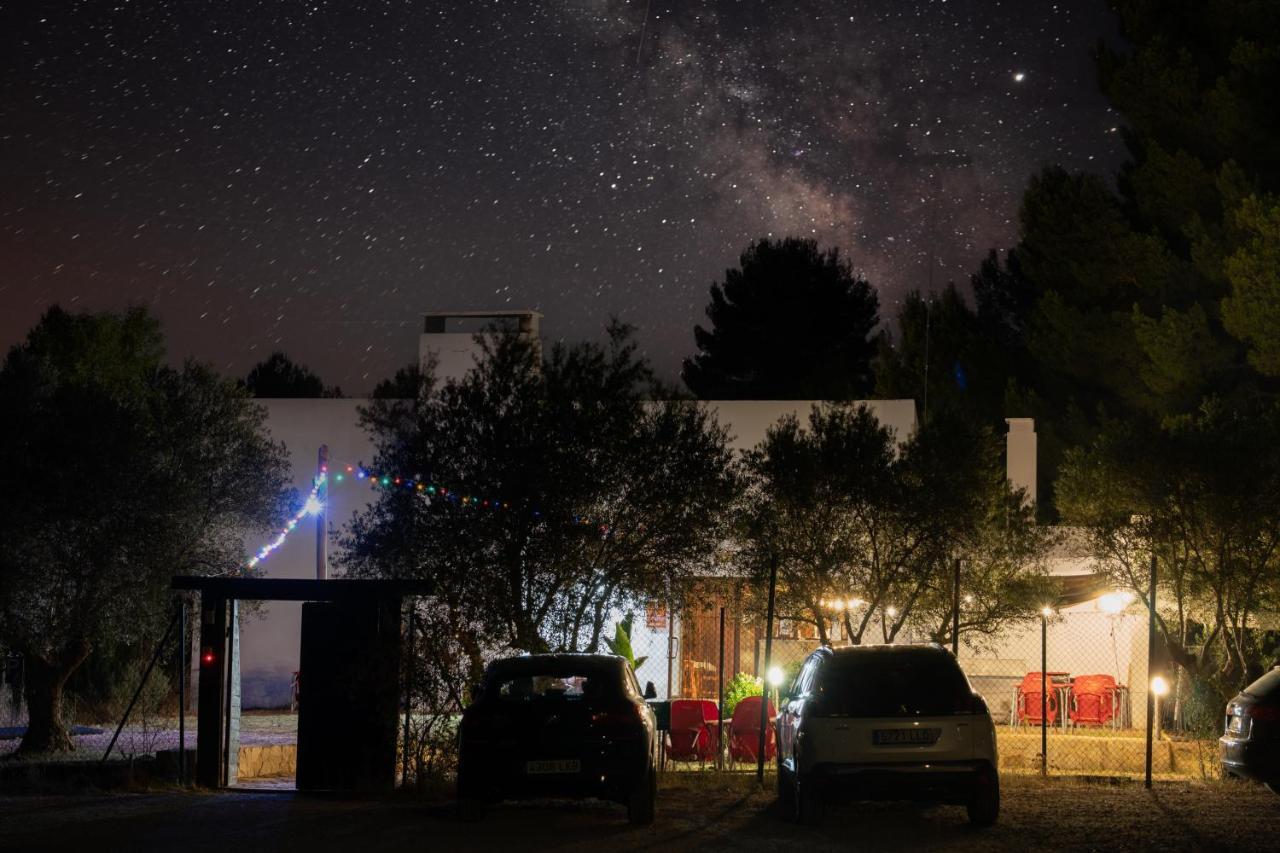 Slow Life Camping Venta Del Moro Luaran gambar