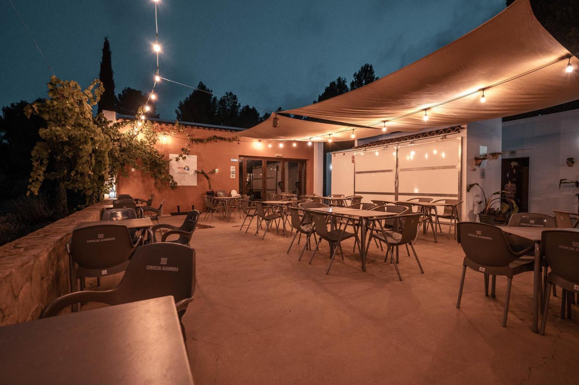Slow Life Camping Venta Del Moro Luaran gambar
