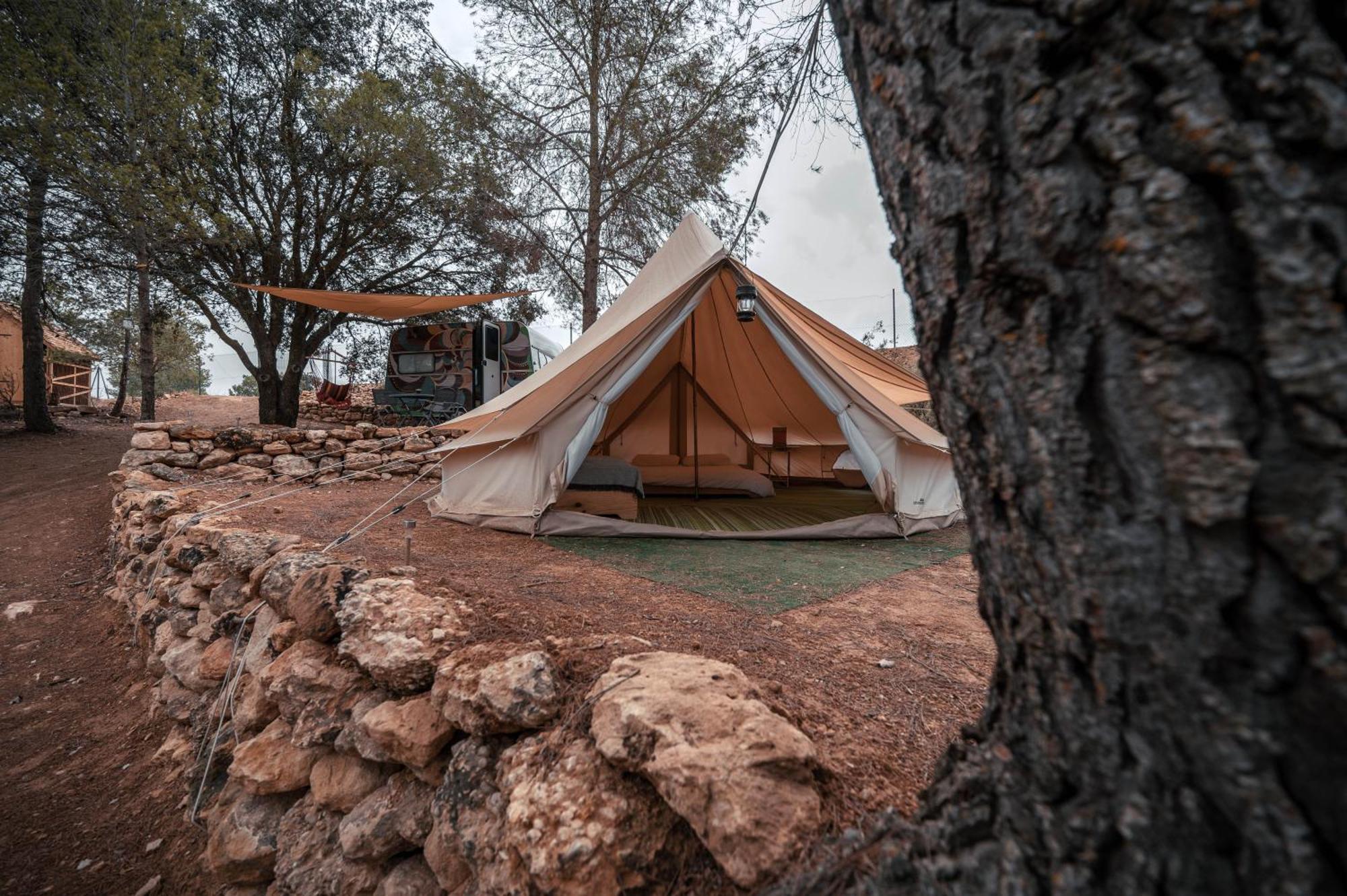 Slow Life Camping Venta Del Moro Luaran gambar